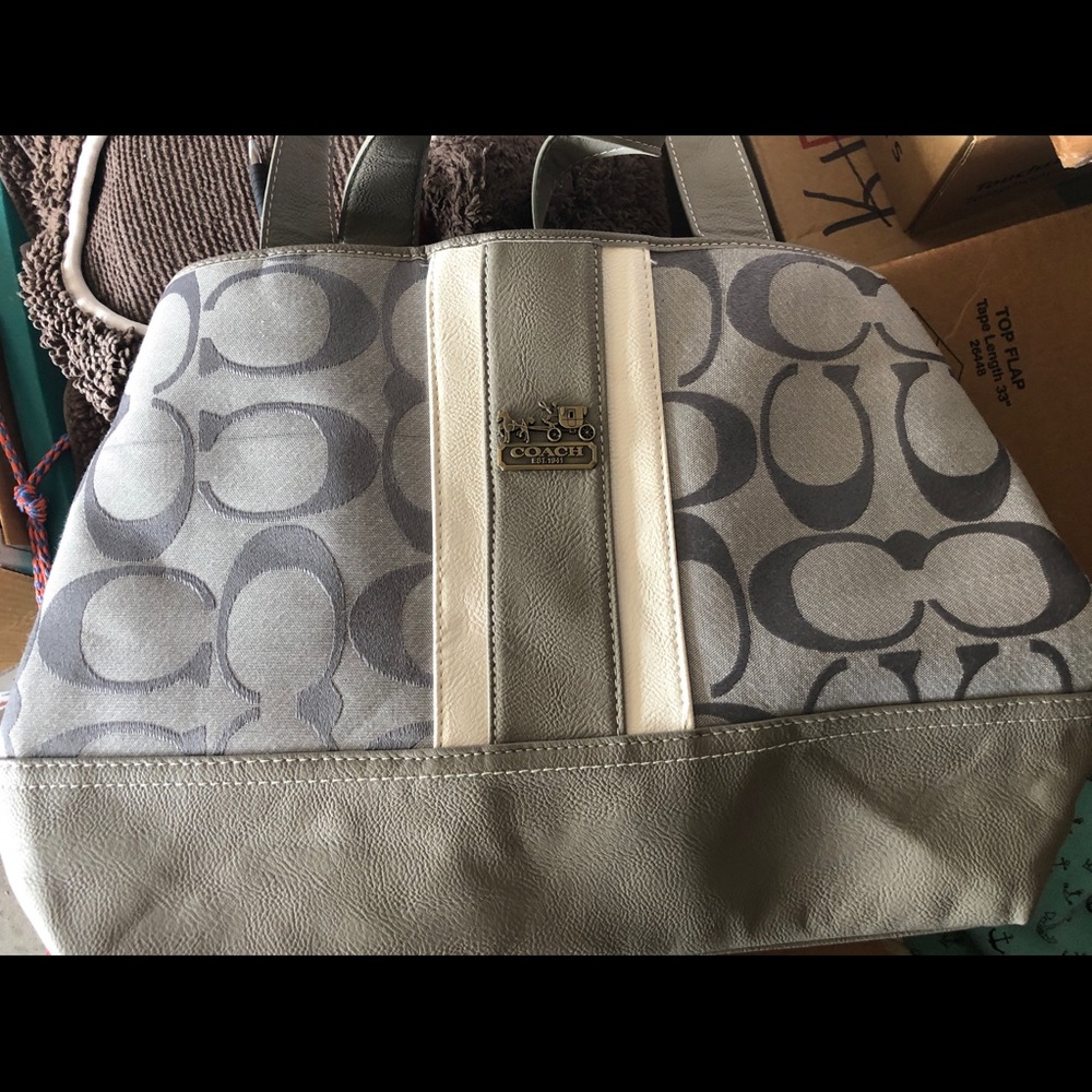 Grey Coach Purse - Picture 2 of 3